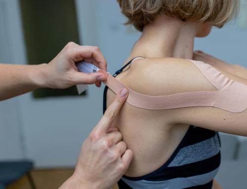 ¿Dolor de hombro persistente? Cómo lo tratamos en nuestra clínica de fisioterapia en Palma